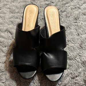 City Chic Black Open-Toe Slide Mules